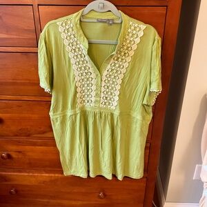 Apt. 9 Chartreuse Green Blouse with Cream Crochet Detail